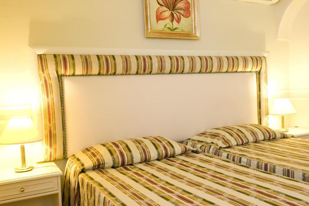 Park Hotel Villaferrata Grottaferrata Zimmer foto